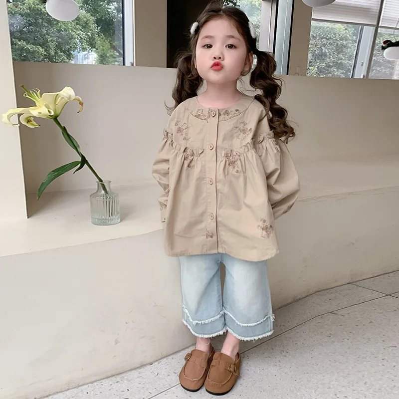 2025 Spring Autumn New Korean Edition Casual Western Style Flower Embroidery Mushroom Edge Comfortable Loose Doll Shirt