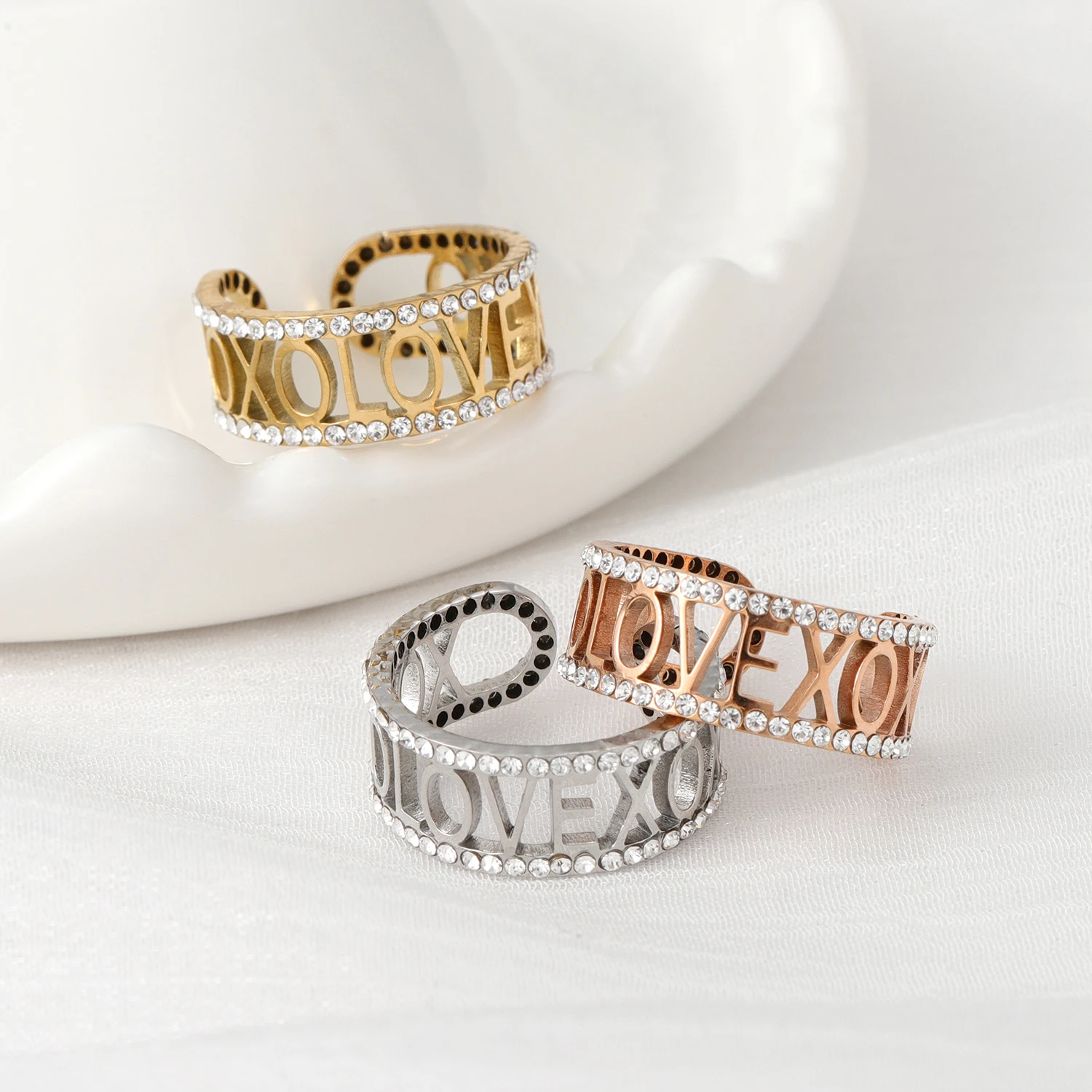 Personalized Name Ring Cutout Crystal Letter Ring Open Name Ring Birthday Gifts for Women Valentine's Day Christmas Goft for Her