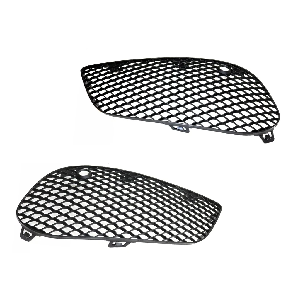 

2Pcs Front Bumper Fog Light Cover Grille 2058852623 2058852523 For Mercedes Benz C300 C43 AMG Textured 2015 2016 2017 2018