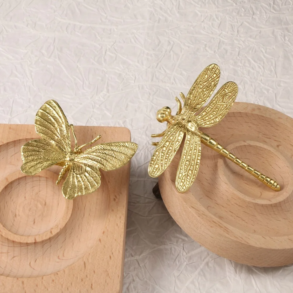 

Retro Butterfly/Dragonfly Brass Handle Vintage Single Hole Cabinet Door Knobs Push-pull Furniture Hardware Wardrobe Drawer Pulls