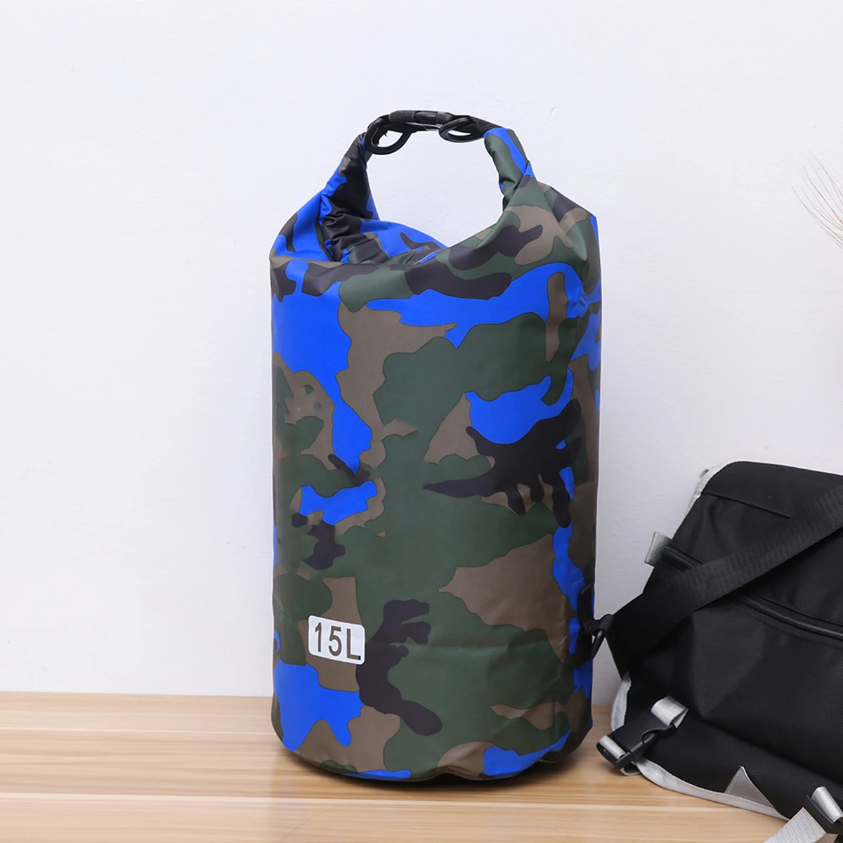 

Waterproof 15L Double Shoulder Bag Rafting Boating Fishing Kayaking Beach Hiking Camping Sack Backpack Portable Foldable Light