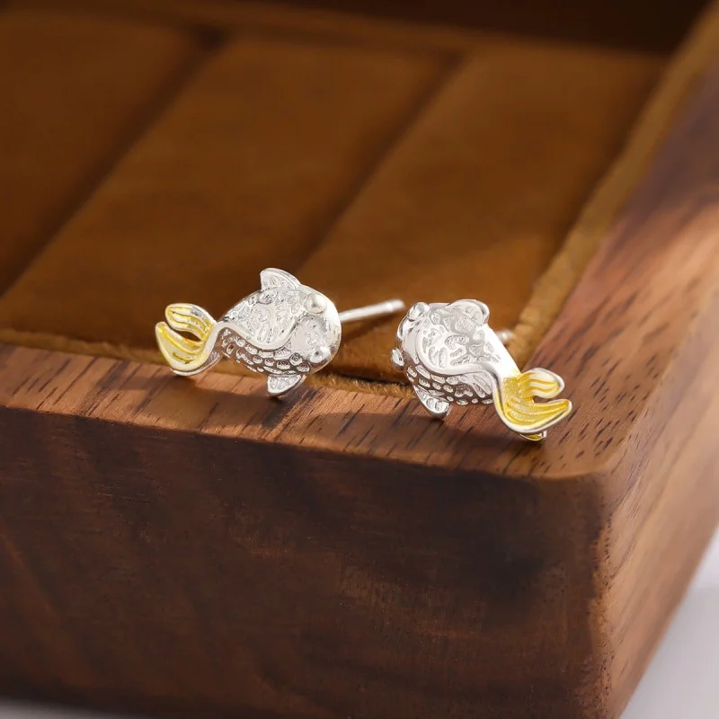 Uini Tail hot selling new 925 pure silver cute little goldfish earrings exquisite simple creative girl jewelry  ED276