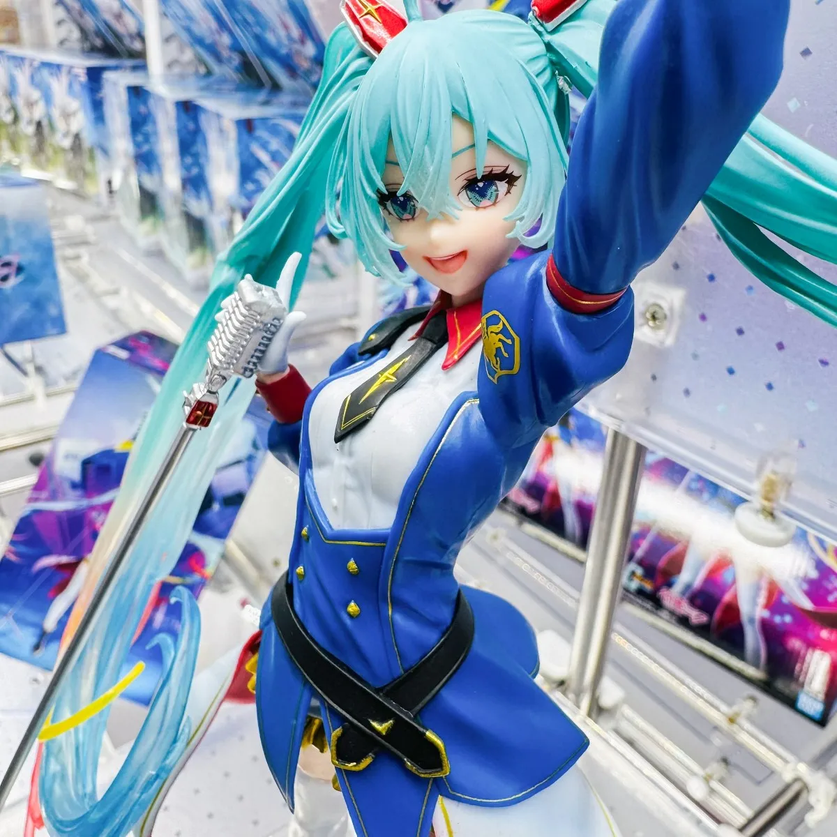 バンダイ-バンプレスト-ボーカロイド-初音ミク-45周年記念特別企画-pvcフィギュア-リードシンガー-パフォーマンスモデル-ktトイ