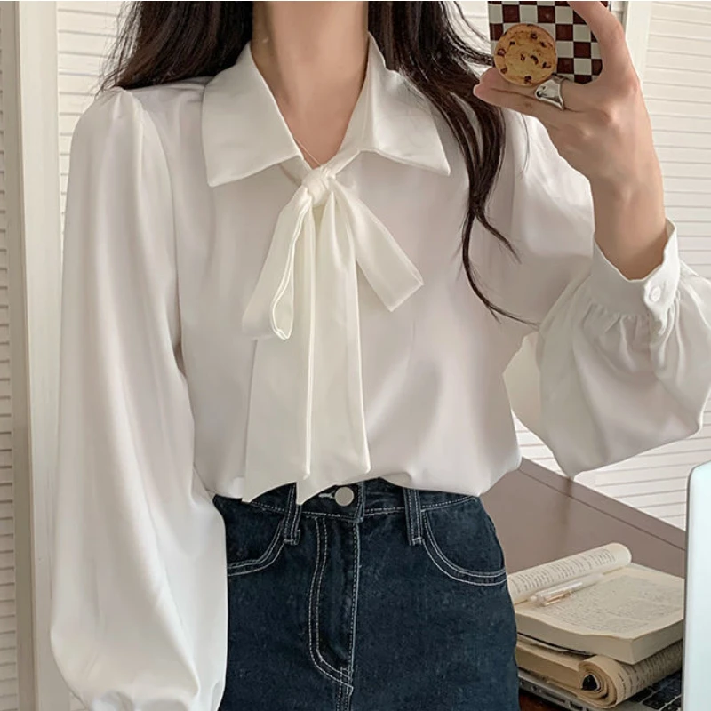 White Shirts Women Bow Casual Cute Ulzzang Students Long Sleeve Fashion Simple All-match Spring Clothing Daily Cozy Elegant Tops