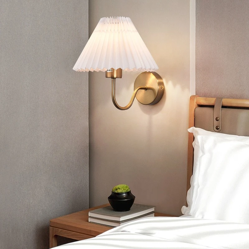 Nordic Simplicity Iron Wall Lamps for Bedroom Children Room Atmospheric Hanging Ceiling Lamps Ornaments Zen Spirit Wall Sconces