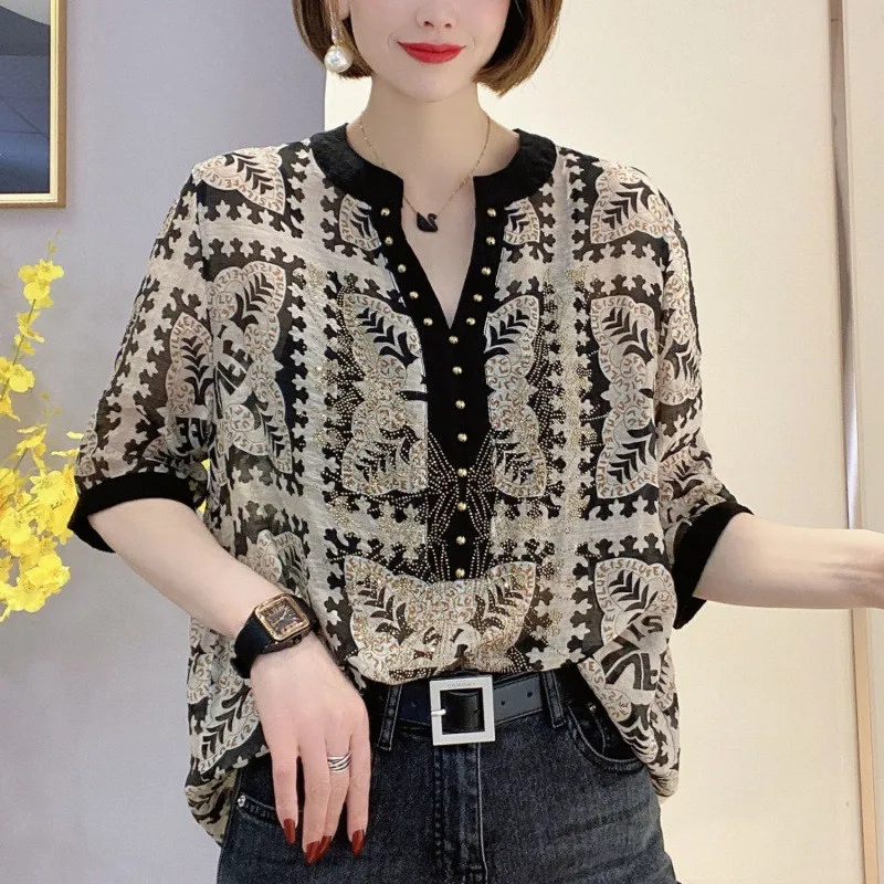 Summer new European and American ethnic style diamond printed short sleeved shirt