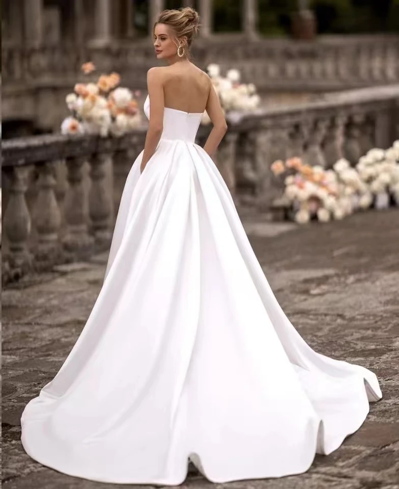 Elegant Wedding Party Dress 2024 Women Sweethearts Satin Wedding Gown With Pocket Side Split Bespock Bride Dresses in stock