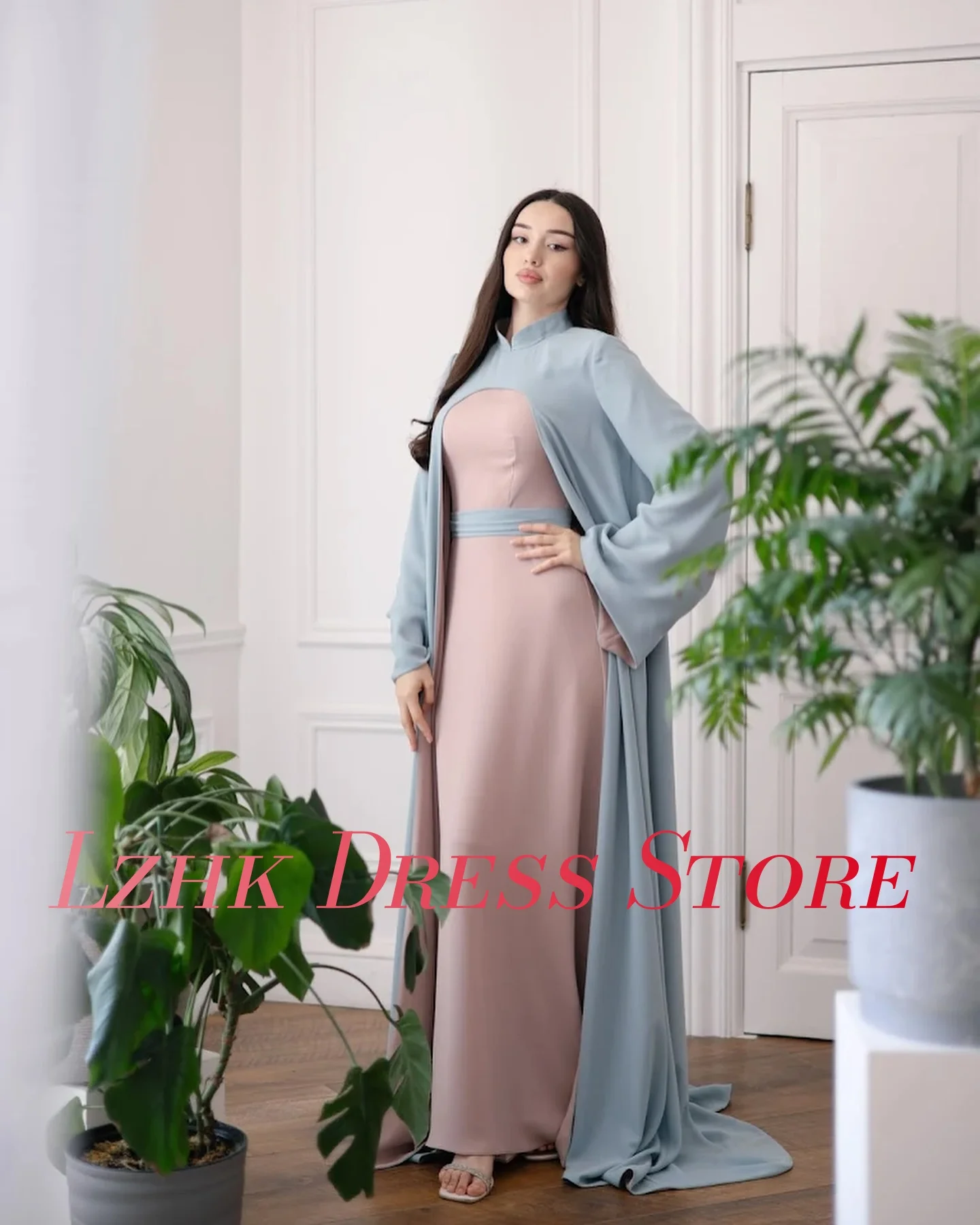 Gaun Malam A-Line Jersey Anggun Kustom Gaun Acara Khusus Panjang Lantai Kerah Tinggi Lengan Panjang Temperamen