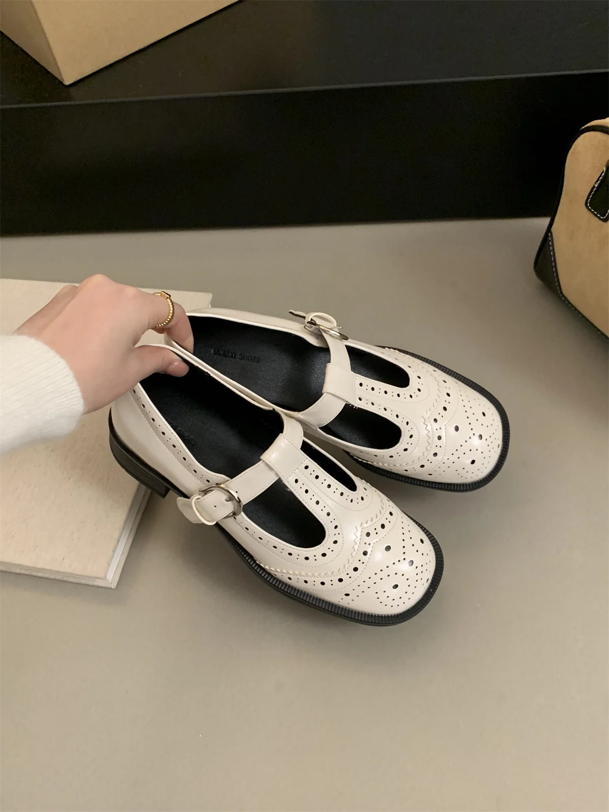 Runde Zehen klobige Ferse Mary Jane Mädchen Schuhe Retro bequeme Schule Slipper Schuh Student lässig täglich zu Fuß flache Schuhe