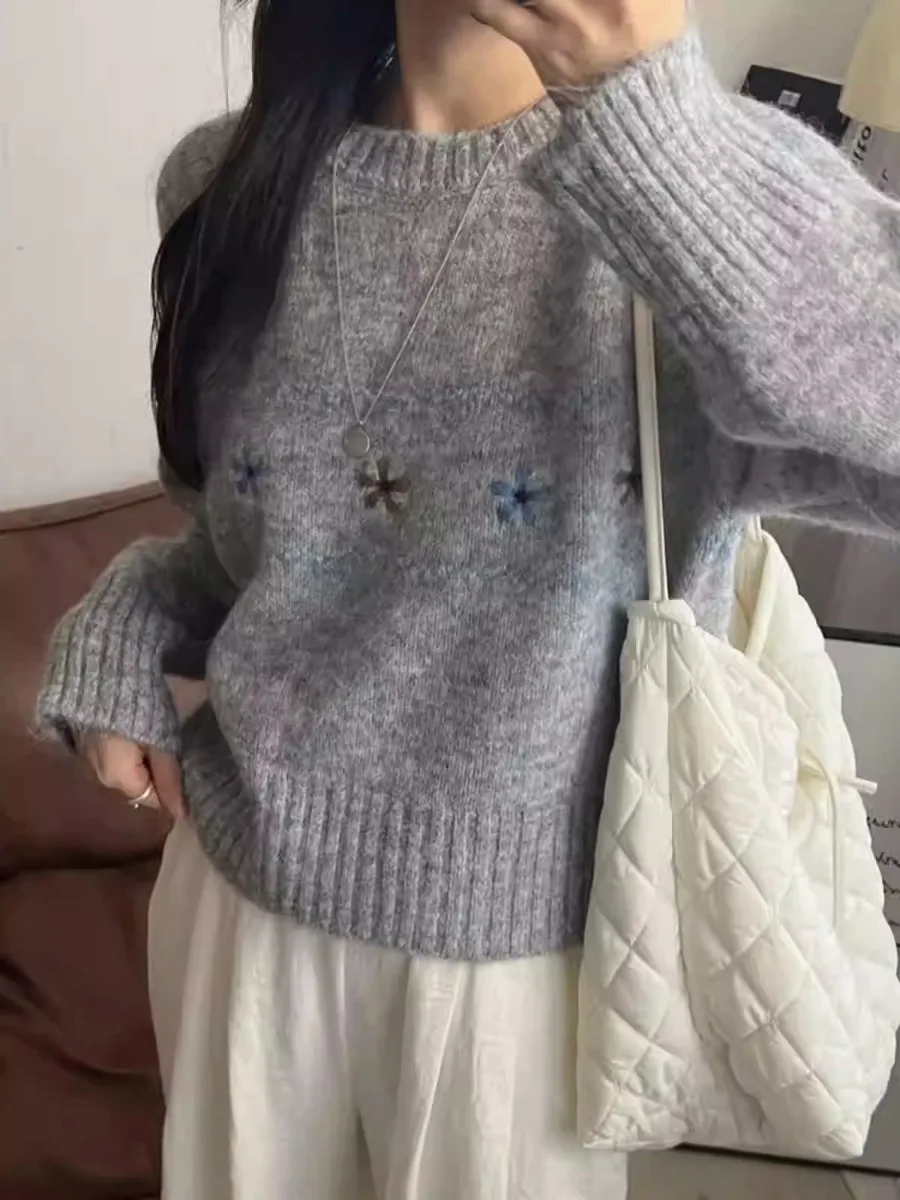 

Korean Sle round Ne Embroidered Sweater Women Soft Cozy Color Blo Knitted Top Autumn Winter New Arrival Loose Fit Long ...