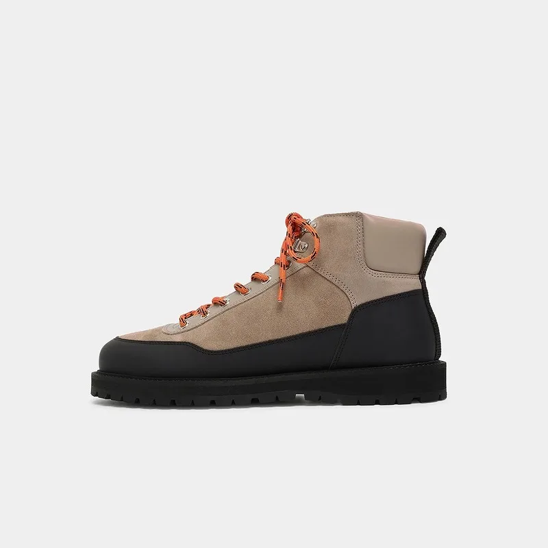 High Top Men's Boots Autumn Winter Fashion Warm Outdoor Round Toe Lace Up Personalized Anti Slip Workwear Boots Male Cow Suede