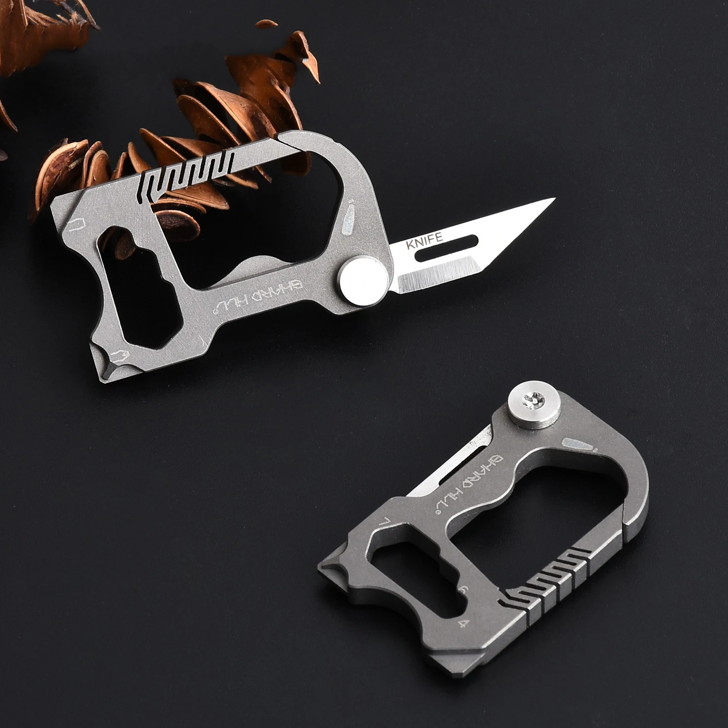 Multifunctional Titanium Alloy Key Chain Folding Knife Flat-head Phillips Screwdriver Bottle Opener Lightweight Pocket Knife