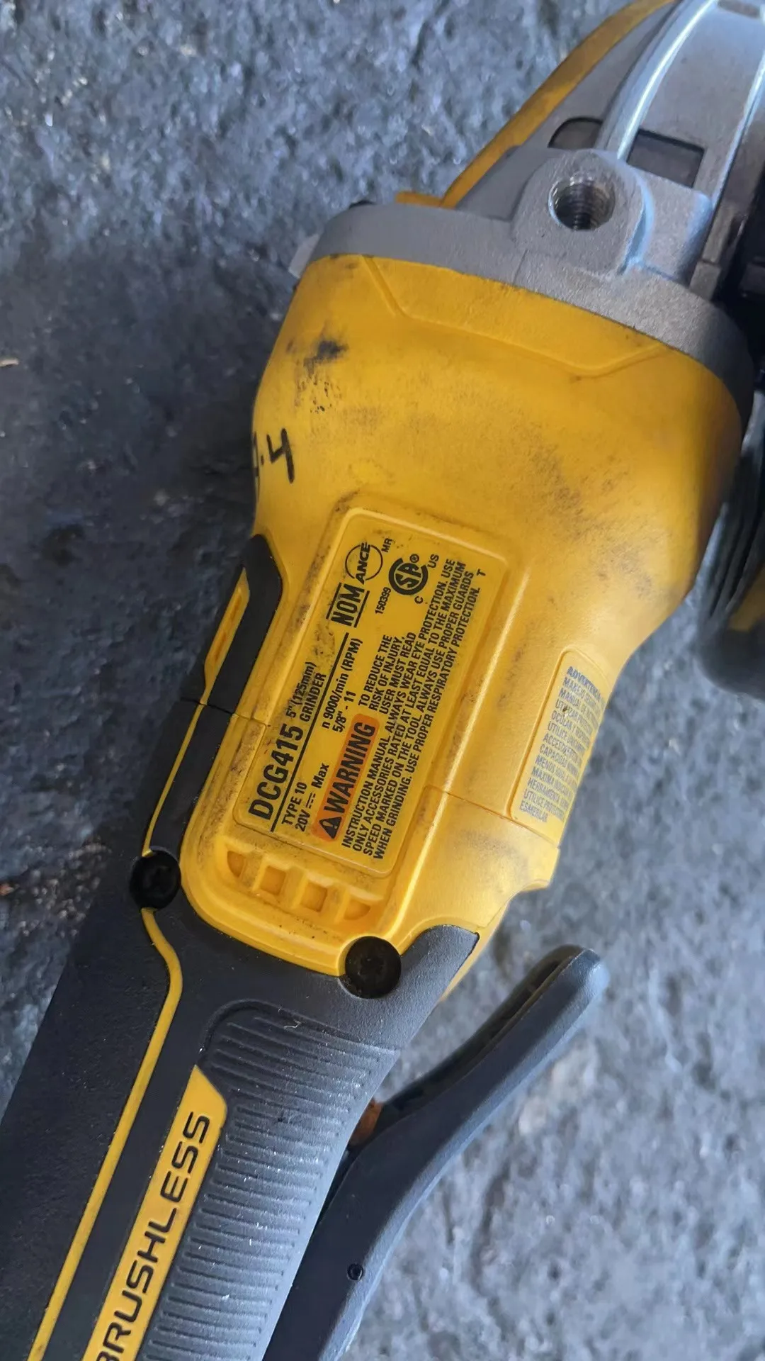 DEWALT DCG415B 20V 4-1/2 - 5 in. Paddle Switch Angle Grinder USED EXCELLENT COND Excluding handles  second-hand