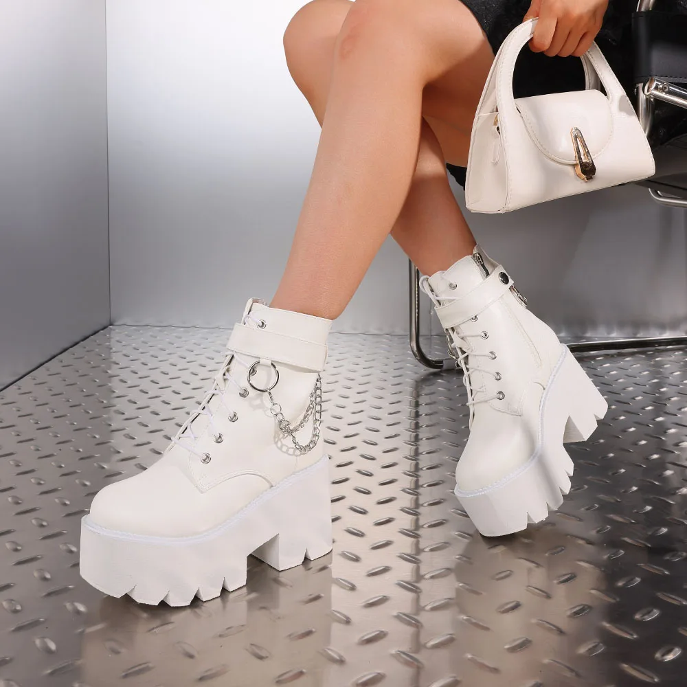 المرأة القوطية حذاء من الجلد سميكة القاع منصة سلسلة معدنية ديكور الشرير مكتنزة عالية الكعب دراجة نارية أحذية بوت قصيرة موضة Stylis