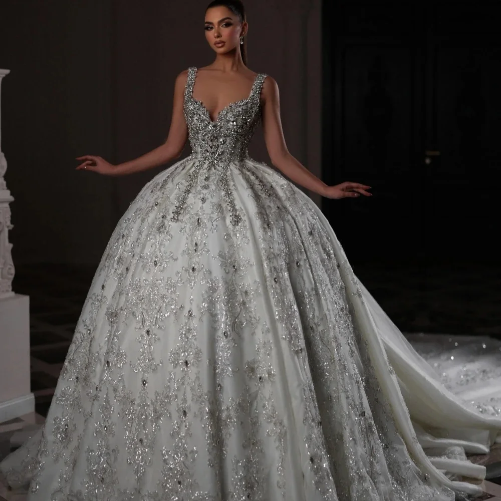 

Exquisite Crystal Wedding Dresses Sequins Bride Ball Gown Spaghetti Strap Lace Up Bridal Dress Customized Vestidos De Novia