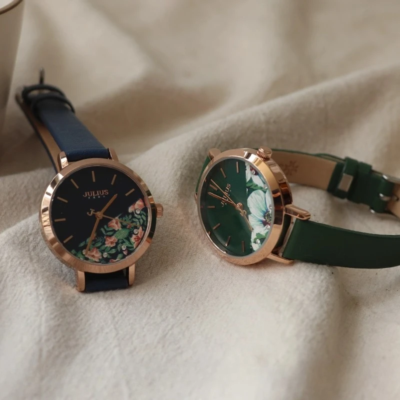 Dameshorloge in retrostijl, modieus en eenvoudig ontwerp, klein en delicaat damespolshorloge, perfect voor vrouwelijke studenten.