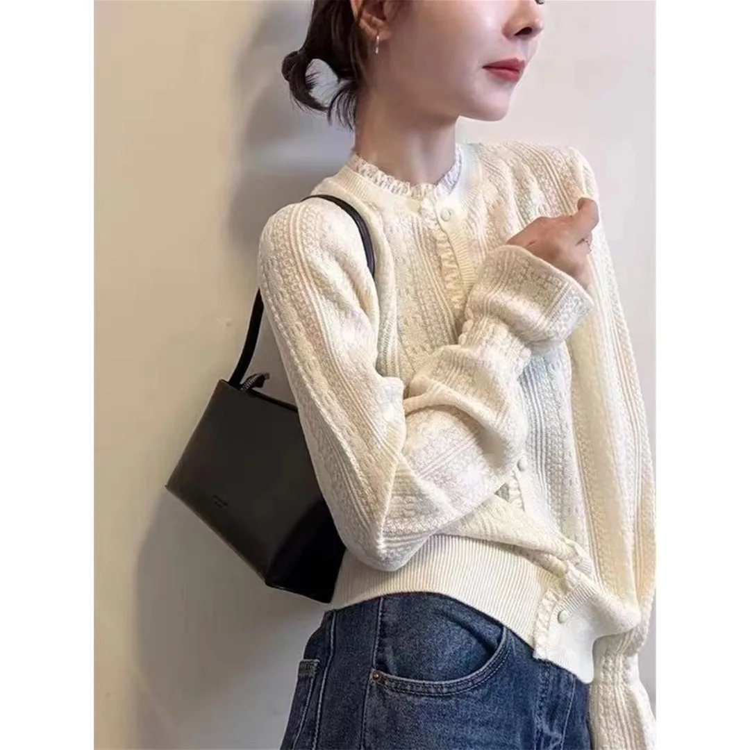 Sweet Style Loose Fit Cashmere Knitted Sweater Women's round Neck Hollow out Bell Sleeve Inner Wool Shirt Coat with Lace  view 2