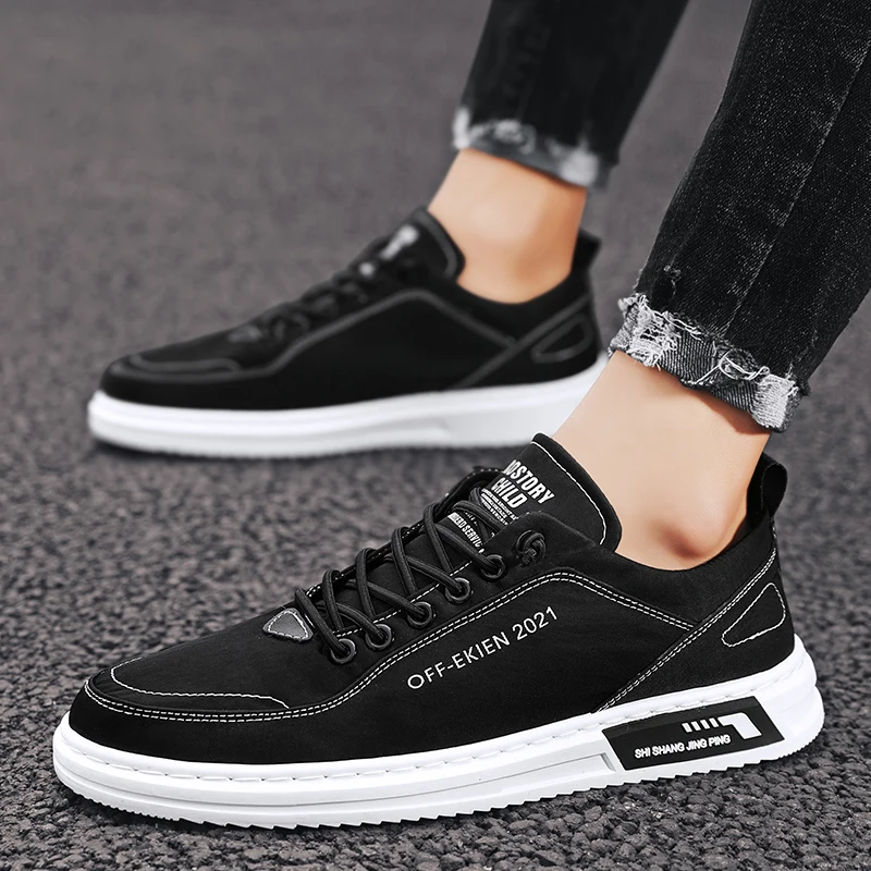 حذاء قماش الرجال أحذية رياضية عادية تنفس المشي الشقق الدانتيل متابعة سكيت المدربين موضة خفيفة الوزن رجل أحذية مفلكنة