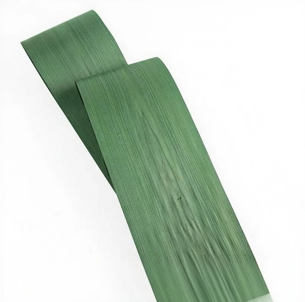 

Natural-dyed Emerald Green Boxwood Figured Veneer, 0.5mm thick, 3000mm x 300mm