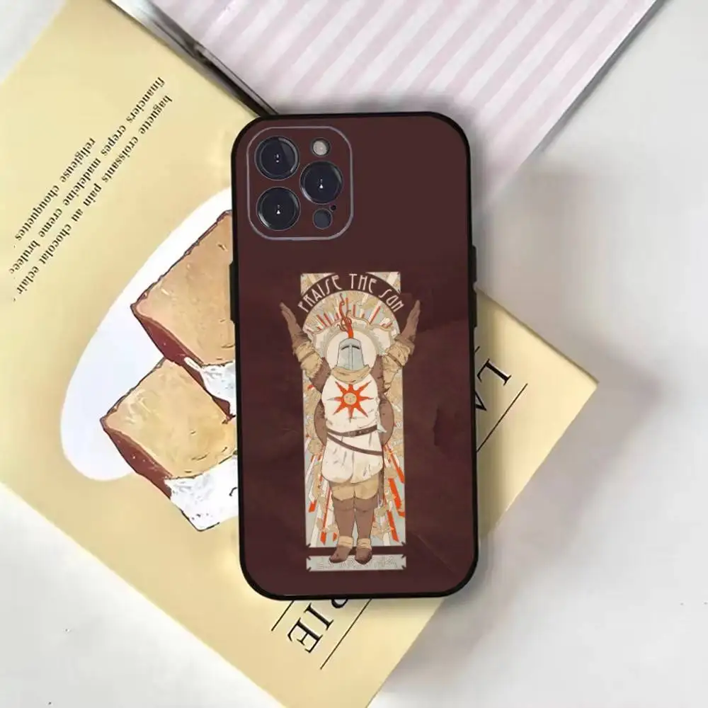 P-Praise the Sun D-Dark Souls iPhone16,15,14,13,12,11 Plus,Pro Max,XS,X,XR,SE,Mini,8,7用ソフトブラックカバー