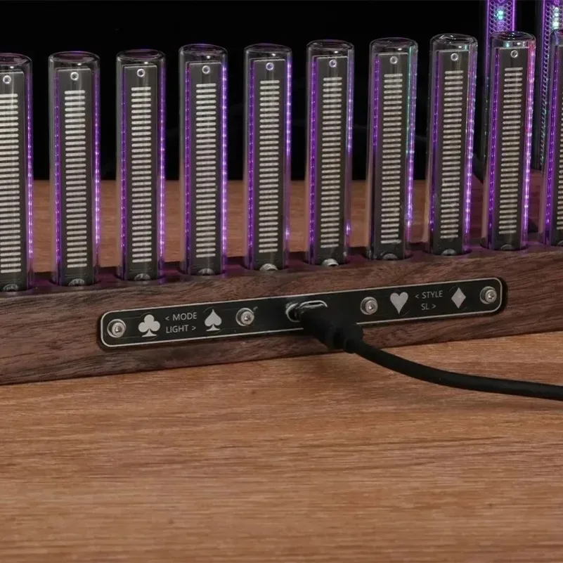 

Новая атмосферная RGB-подсветка Walnut Rhythm Light для автомобиля с функцией звукоактивации и музыкальным спектром