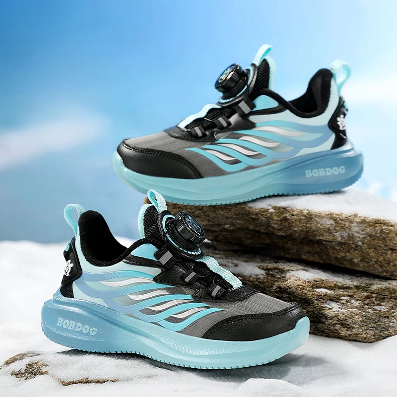 

New Autumn and Winter Warm Childrens Sports Shoes Comfortable, Fashionable and Flexible Running Shoes Arch Support Sports Shoes