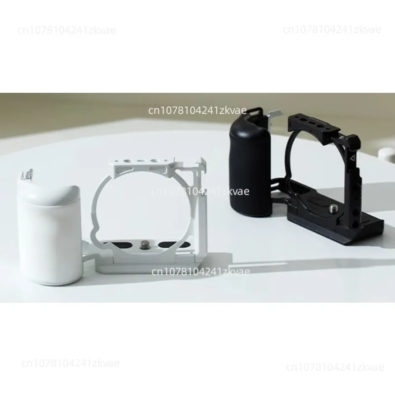 Suitable for ZVE10 camera rabbit cage accessories Video stabilizer vertical snap board white accessories