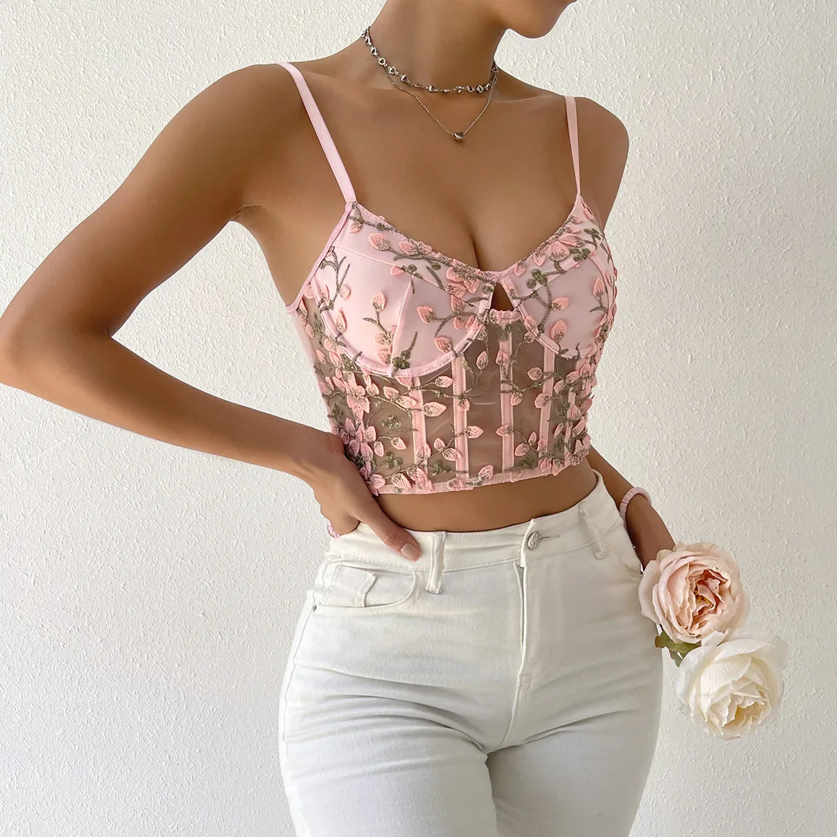 Women Camisole Pink Crop Top Embroidery Floral Lace Strapless Corset Top Bustier Slim Hollow Out Tank Tops Clubwear Cropped Vest