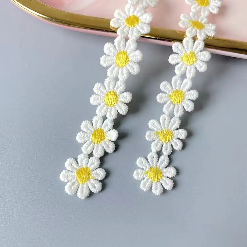 Creative Beautiful Headwear Decor Small Yellow Flower Handmade Sewing Supplies DIY Craft Daisy Lace Trim Ribbon