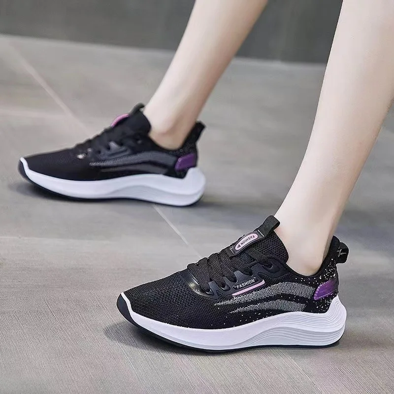 Lightweight soft soled women's shoes Summer casual versatile sports shoes 2023 New mesh shoes Running shoes Fashion trend shoes