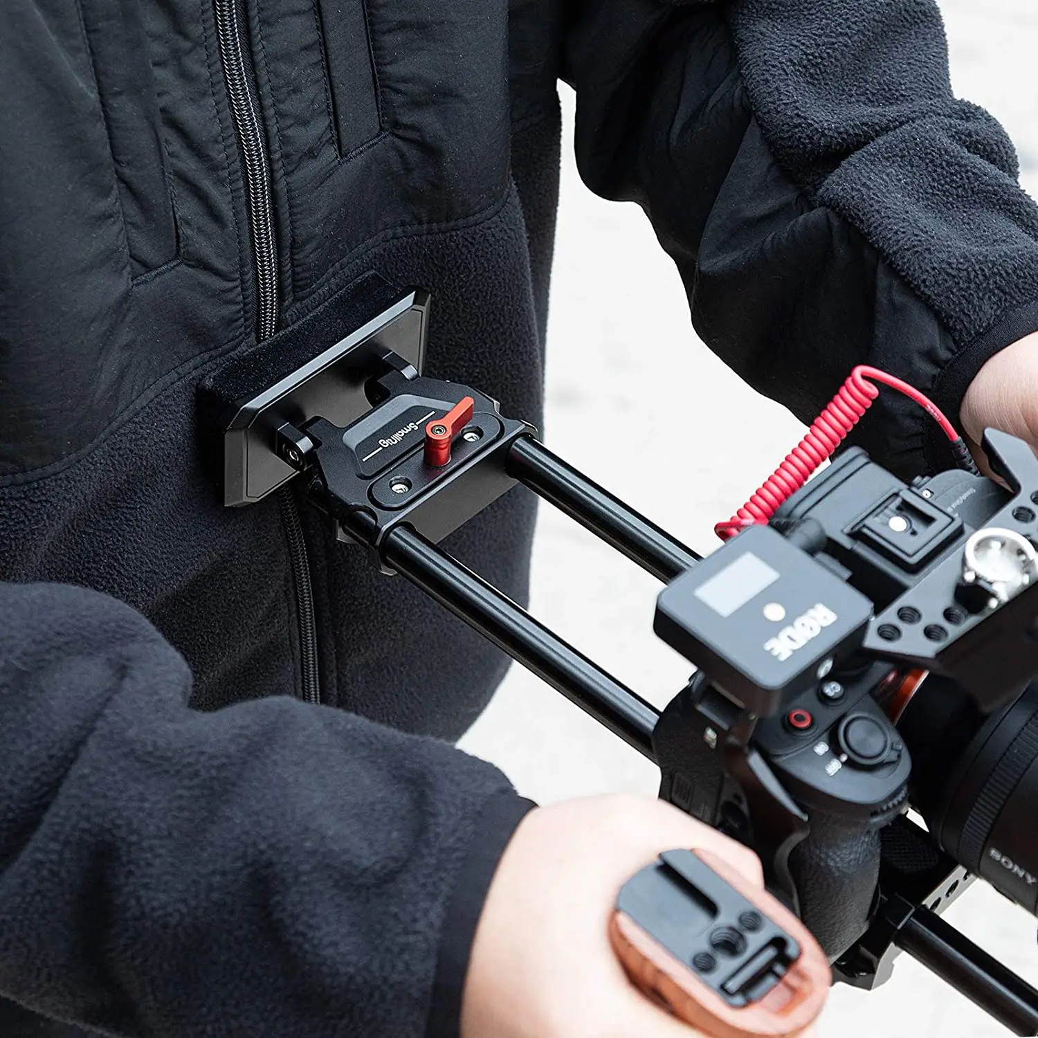 SmallRig Lightweight Chest Pad with Rod Clamp Reducing the Sense of the Weight of Long-term Handheld Shooting 3183