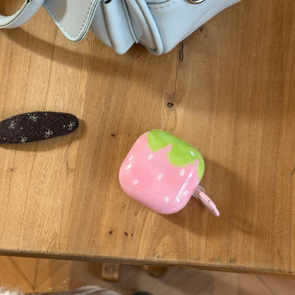 เคสหูฟังลายสตรอว์เบอร์รี่สีชมพ - Strawberry Huller บทวิจารณ์และราคา