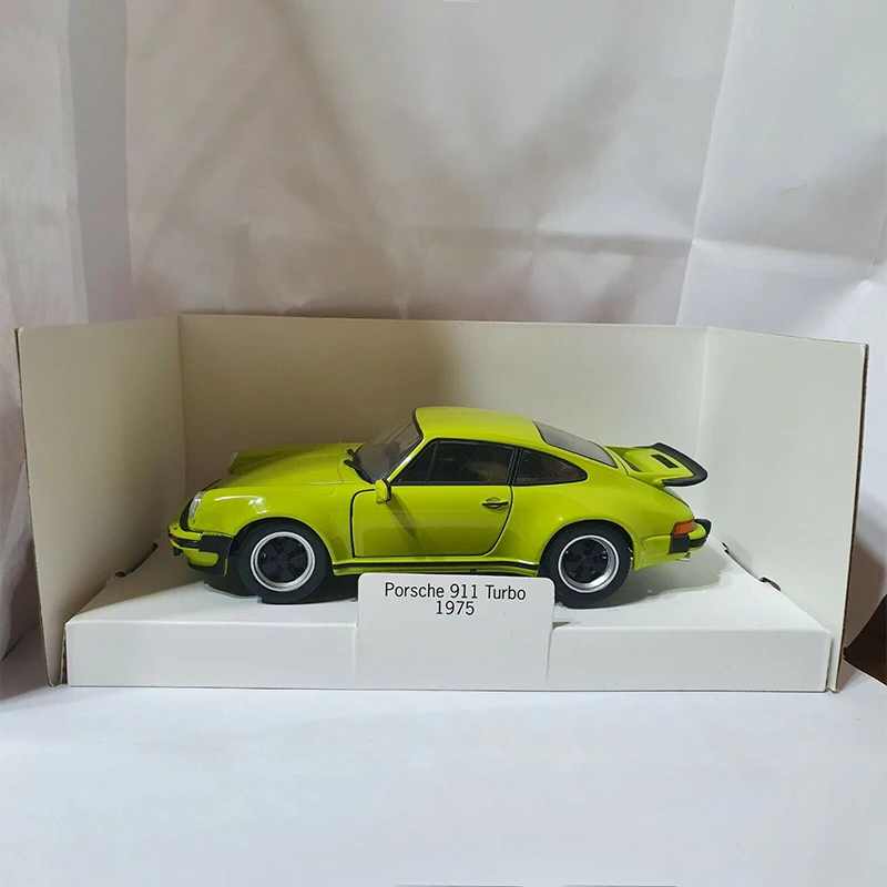 1:24 Scale Porsche 911 Turbo 1975 Simulation Alloy Full Drive Car Model Static Display Collectible Gift Souvenir Decration