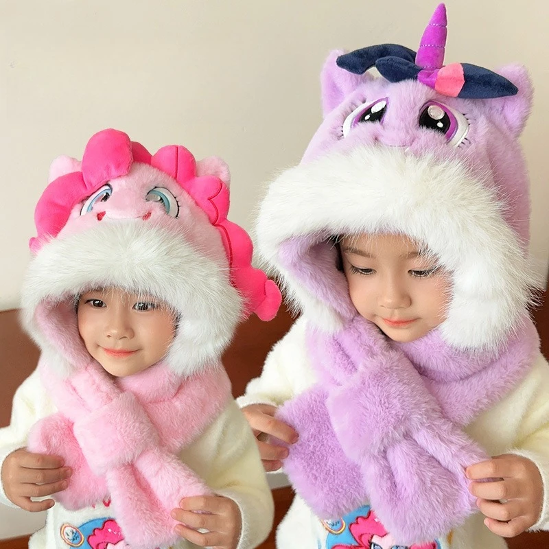 

Miniso Little Pony genuine cartoon plush hat scarf warm set children's thickened winter cold protection two-in-one hat
