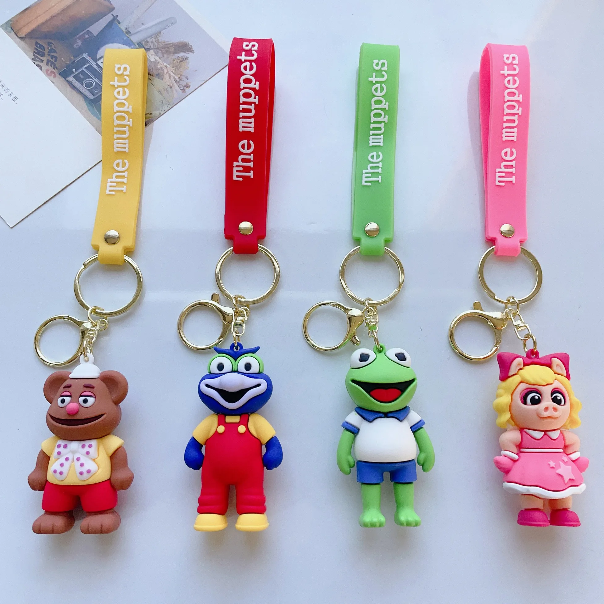 Creative cartoon Muppet Adventure keychain cute couple gift schoolbag car pendant bag bag charm wholesale