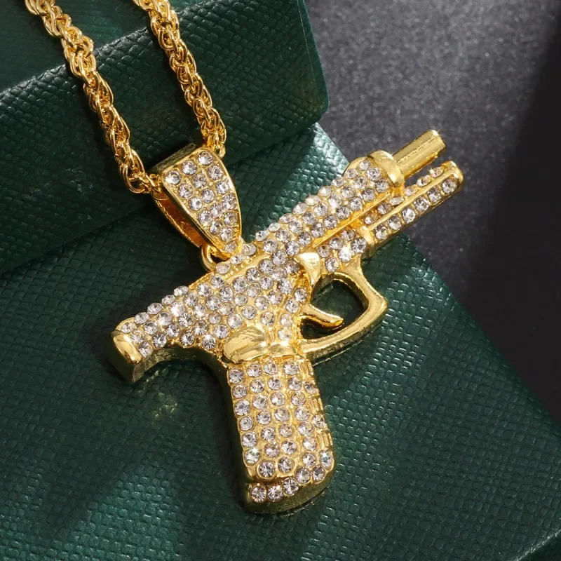 Fine Rifle Pistol Desert Eagle Pendant Luxury Gold Plated Full Ice Crystal Zirconia Necklace Gift for Men and Women