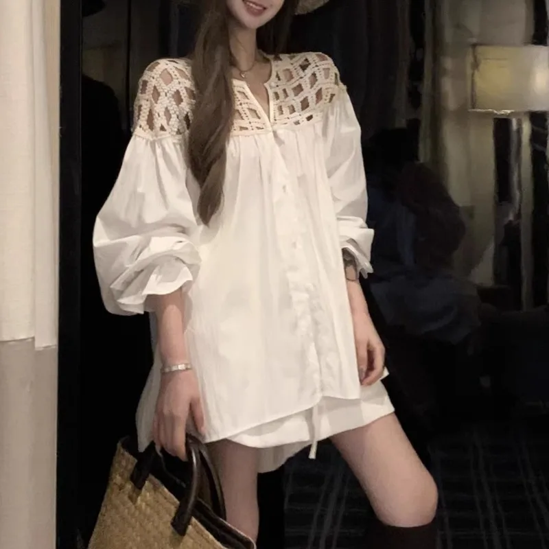

Korean Hollow Loose Casual Long-sleeved Shirt Women 2025 Summer New High Street O-neck Single-breasted White Blouse