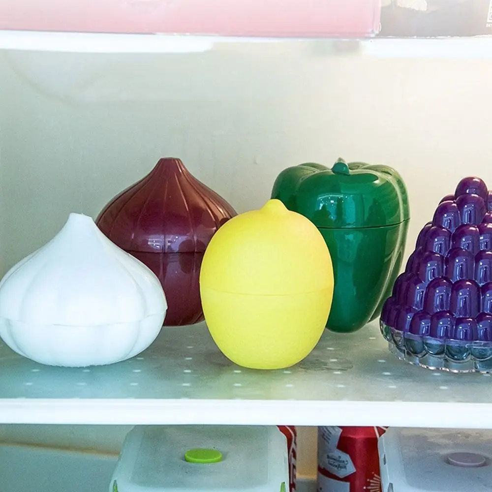 Creative Plastic Garlic Keeper White Reusable Garlic Saver Container Fresh-Keeping Sealed Refrigerator Storage Box Green Pepper