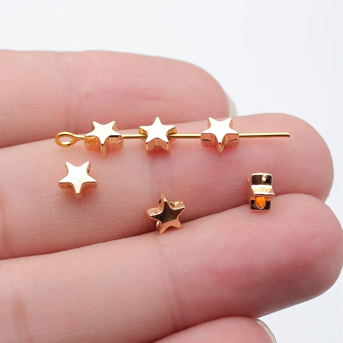 WYSIWYG 100pcs 5.6x5.6x3.2mm 4 Colors Star Small Hole Beads Five-Pointed Star Small Hole Beads For DIY Jewelry Making