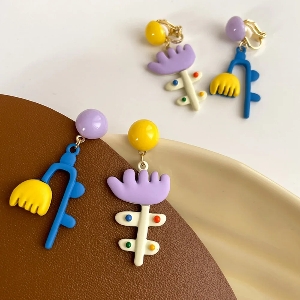 

Cute Fashion Girl's Sweet Asymmetric Earrings Ins Style Ear Clip Flower Charms Earrings Goth Accessories