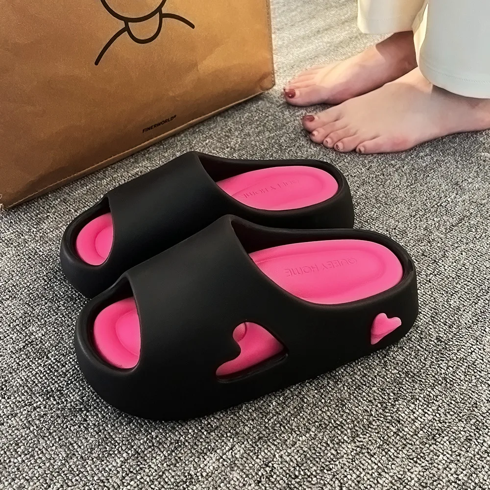 Damskie klapki na platformie, letnie, antypoślizgowe, do domu, na plażę, sandały typu cloud slide, japonki, płaskie, miękkie, na zewnątrz. — zdjęcie 4
