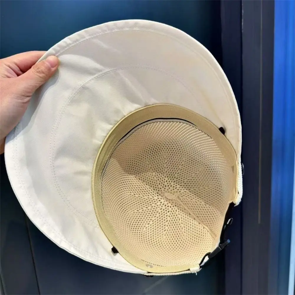 Cappello da spiaggia traspirante per esterni Protezione UV Cappello di protezione solare pieghevole Protezione solare Design a rete Cappello da sole a tesa larga Escursionismo