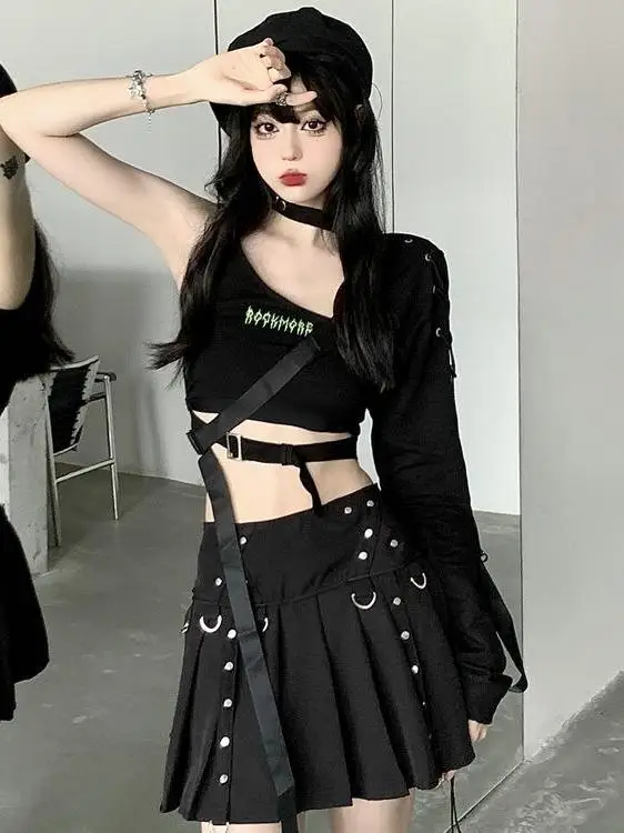 

Punk Style Dark Series A-Line Skirt with Rivets Single Shoulder Sleeve Women's Fashion Set of Three Summer Outfits