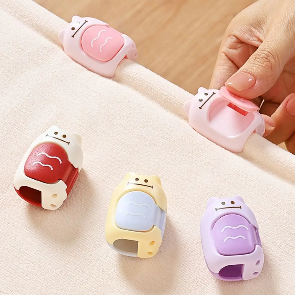 8Pcs Cute Cartoon Bed Sheet Fastener Clips Needle-Free Press Lock Bedding Grippers Non-Slip Mattress Sheet Holders