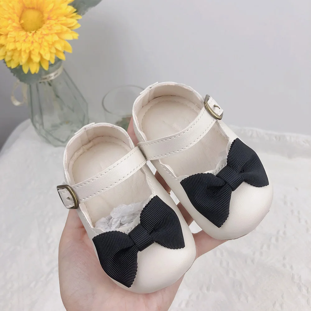 Zapatos coreanos de cuero con nudo de mariposa para primeros pasos, zapatos de princesa con lazo de suela suave, mocasines para cuna de 0 a 12 meses