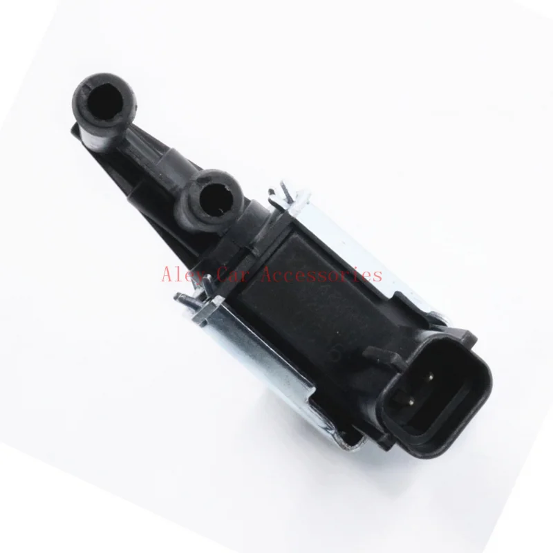 18117-52G00 1811752G00 K5T48290 VSV Vacuum Switch Valve EGR Valve