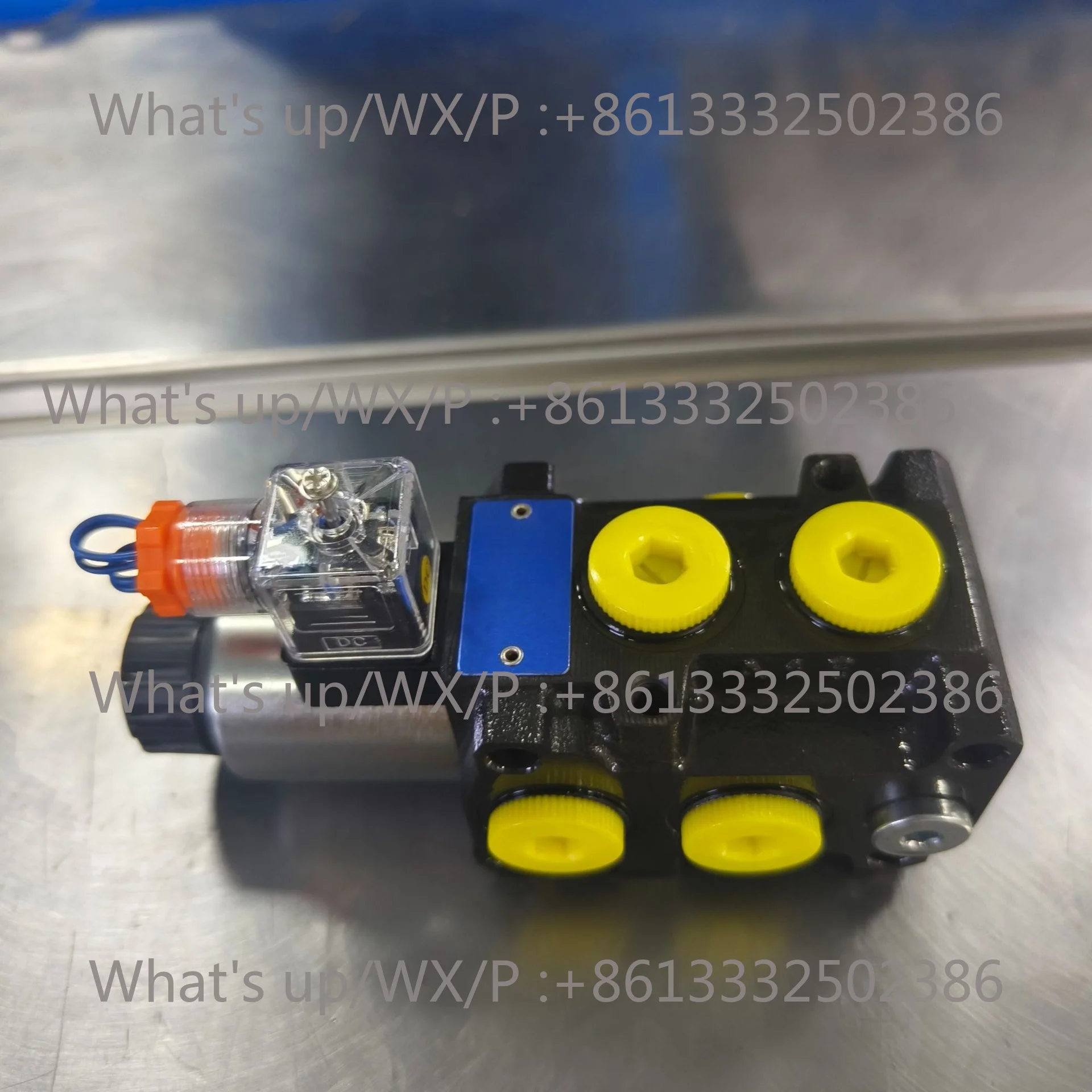 Two-posit-ion six-way s-olenoid val-ve -3/8-DC24V G1/2 MOP06 sol-enoid va-lve So-lenoid dr-ainage sw-itching va-lve
