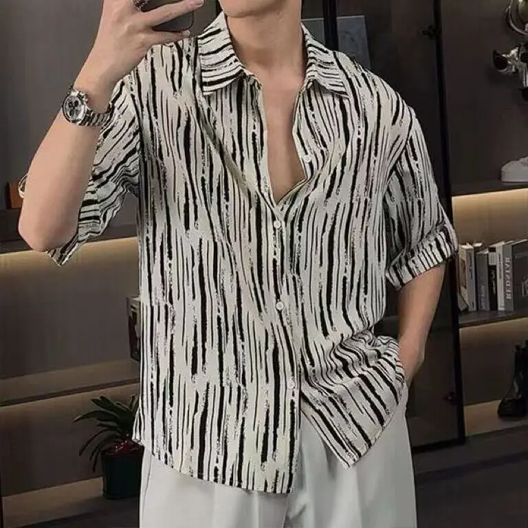 

Slim Fit Hong Kong Style Shirt Thin Open Cardigan Striped Loose Short Sleeve Turn-down Collar Summer Handsome Casual Sensatio...