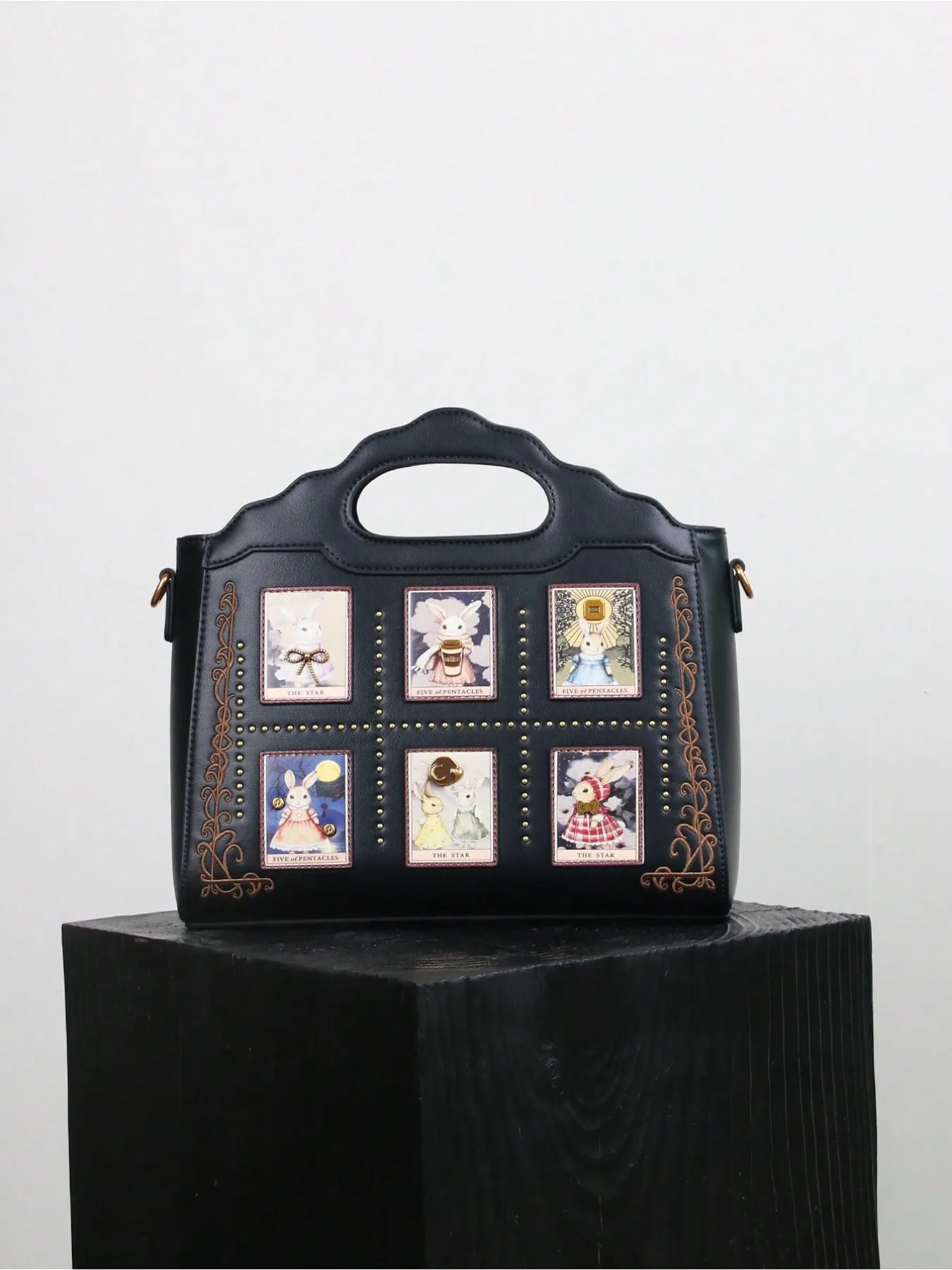 

2025 New Fashion Large Capacity Rabbit Print Bead Embroidery Retro High-end Handbag