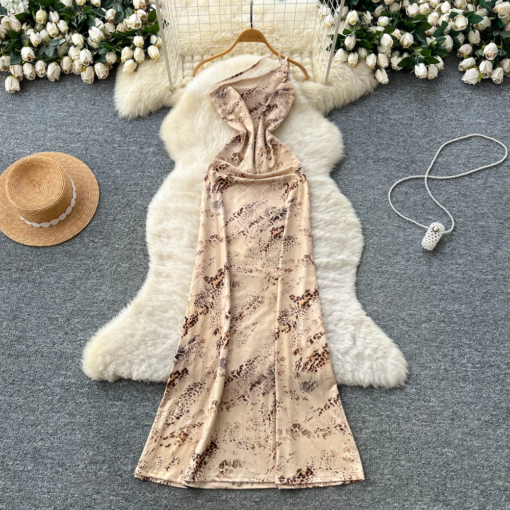 Schickes Vintage-Kleid mit ausgehöhltem Diagonalkragen, plissiert, elegante Fee, koreanische Mode, Boho-Damenbekleidung, langes Kleid